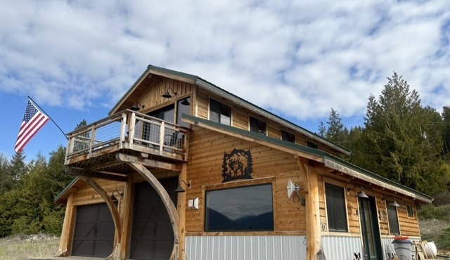 Brand new 2 story, 2 bedroom unit in custom-designed barn!
