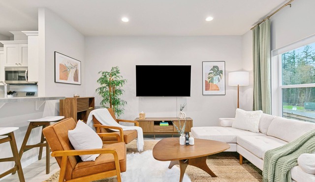 Brand New 3Br Home EV Charging｜WFH Ready｜Flex Lease｜Pet-Friendly #42063