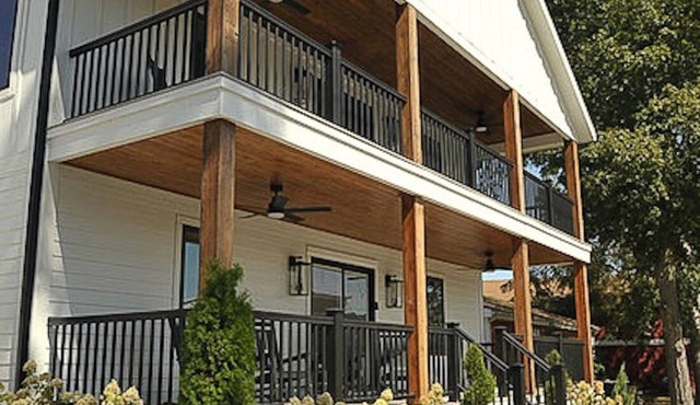BRAND NEW 5 bedroom house steps to Downtown Put-In-Bay - The Pearl House