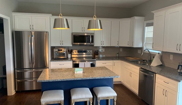 Brand new home10 minutes to Ky Horsepark
