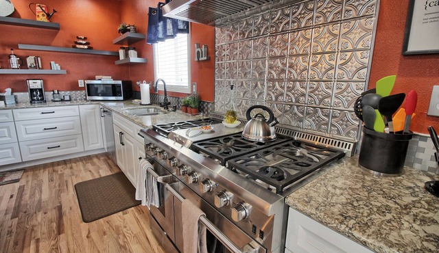 Breathtaking features near the heart of downtown Eagle Idaho!