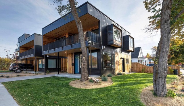 Bright, airy, contemporary home located in central Missoula with mountain views
