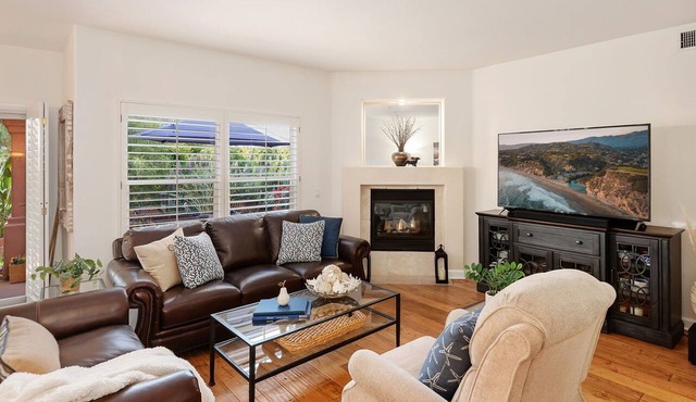 Bright and Charming Condo with Beautiful Terrace