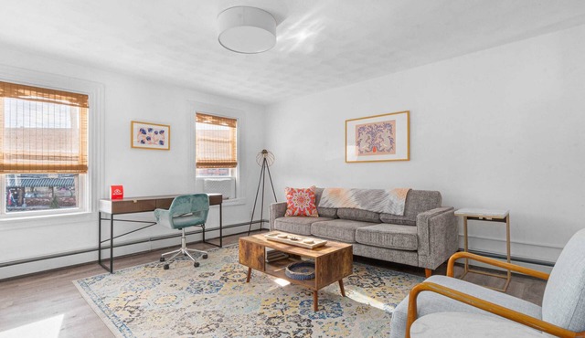 Bright Apartment with Patio in Downtown Warren