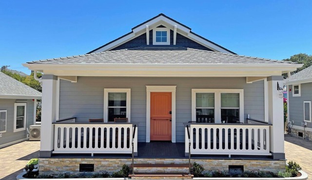 Bungalow #2 by Polo House and Bungalows