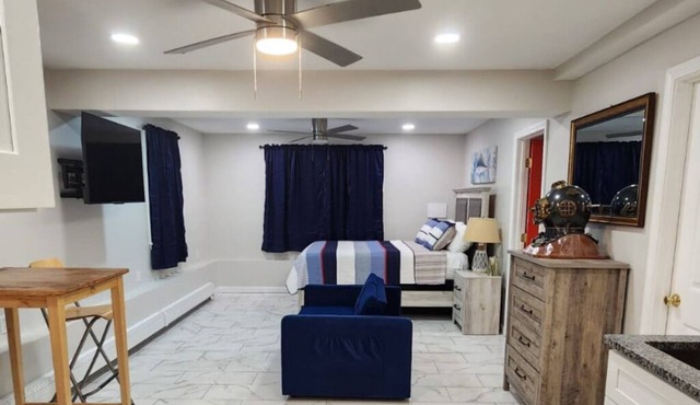 Buzzard Bay Beach House 3 minute walk to beach firepit bbq grill water park