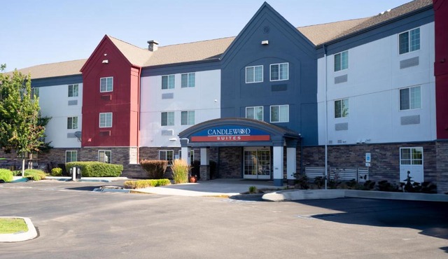 Candlewood Suites Boise - Towne Square by IHG