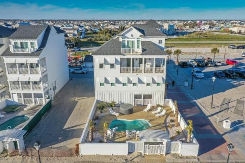 Captain's Choice - Private Pool & Beach Access