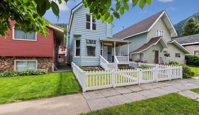 Casa De Reyes~Historic Wallace, Idaho~ Silver Valley's Hidden Gem