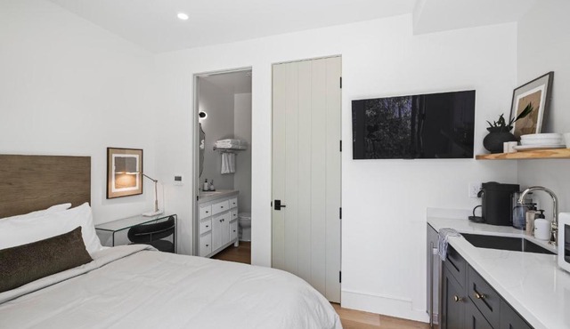 Casa Jardin - Boutique Suites in Downtown Santa Barbara