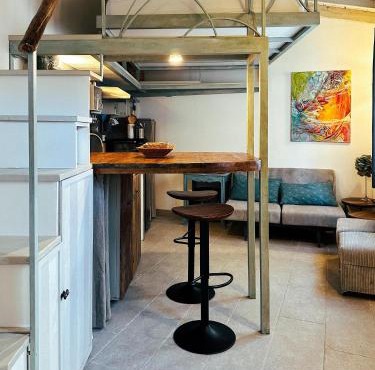 Casaluna, centre village, joli petit studio