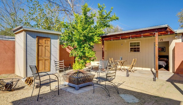 Casita Near Tucson Botanical Gardens: Shared Yard!