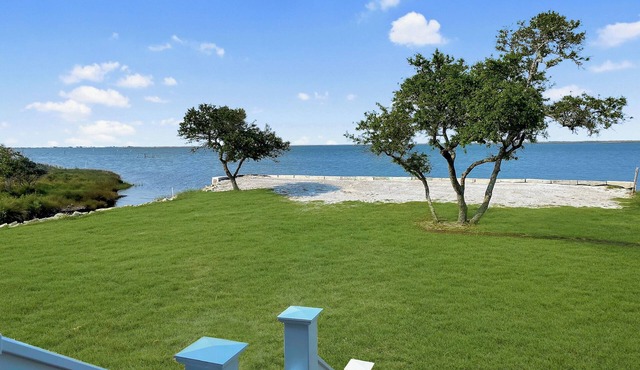 Cedar Island Bay ~ Great Sunrises & Water Views ~ Quiet Setting ~ ADULTS ONLY!