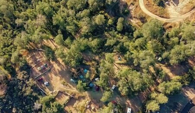 CG33 Med Campsite/Shower Kings Canyon/Sequoia NP