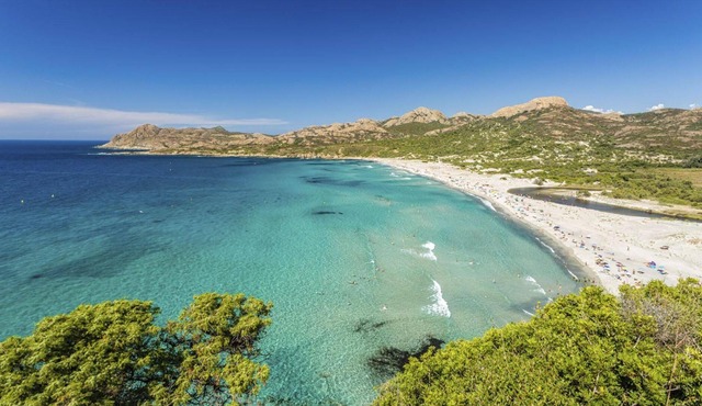 Chalet bungalow 20min from Ile-Rousse