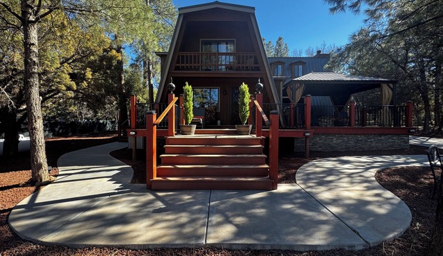 Chalet Getaway in Beautiful Show Low Arizona