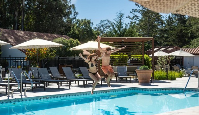 Chaminade Resort & Spa