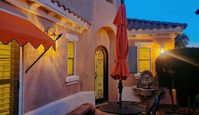 Chandler Keep – Medieval Spanish Villa, BBQ Courtyard & Prime South Chandler