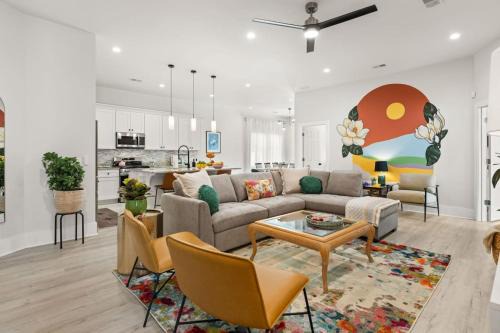 Charleston-themed House for 10