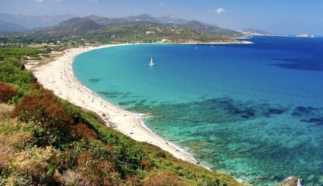 Charmant T2 Neuf Dans bas de Villa à 20 mn des Plages Dostriconi ou Lozari