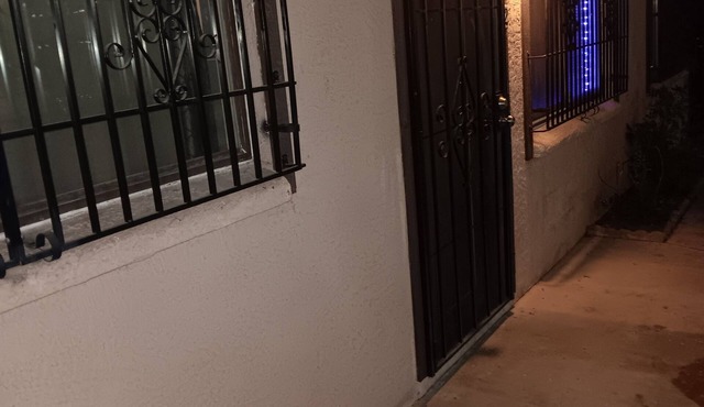 Charming 1-bedroom condo in fabulous Las Vegas with AC, WiFi, unit 2