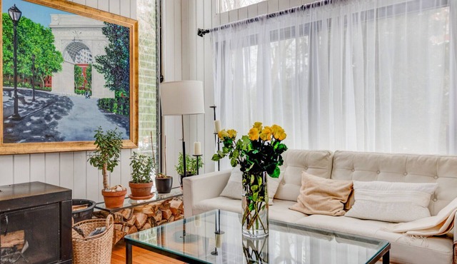 Charming Home in East Hampton, Near Clearwater Beach w/Private Pool