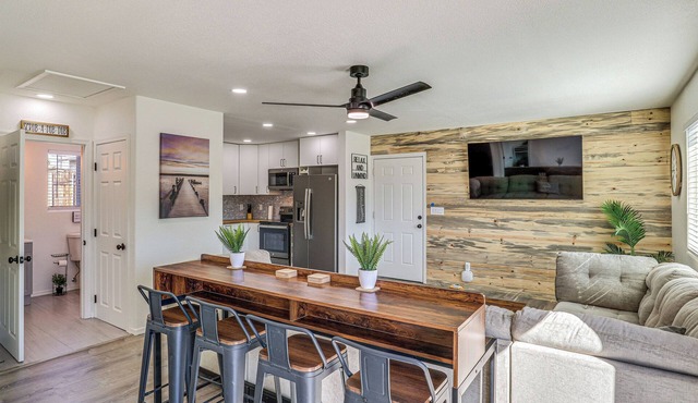 Charming Kingman Casita < 1 Mi to Route 66!