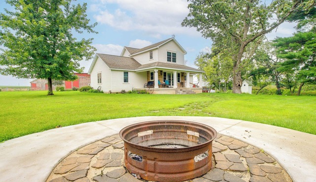 Charming Manchester Retreat w/Patio & Fireplace!