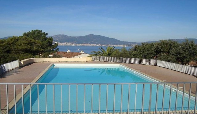 Charming mini-villa with panoramic sea view over the Gulf of Ajaccio