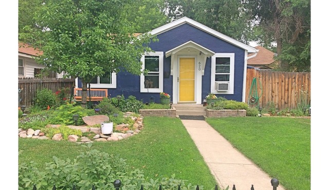 Charming Old Town Bungalow - Walk or Bike to Everything!