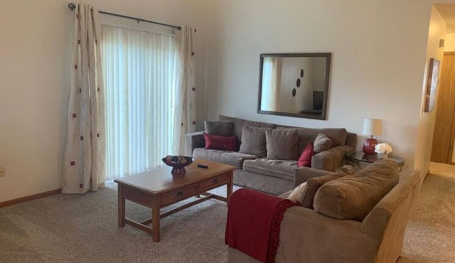 Comfort on the Court 3 Bed/2 Bath Sleeps 6