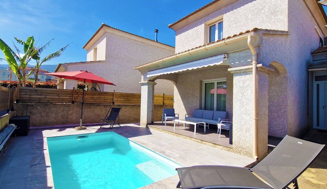 Comfortable house with private pool, terraces, air conditioning & Wi-Fi