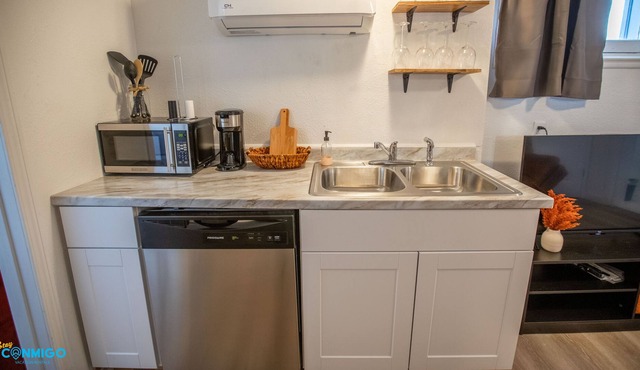 Comfortable Studio Apt | Pet Friendly