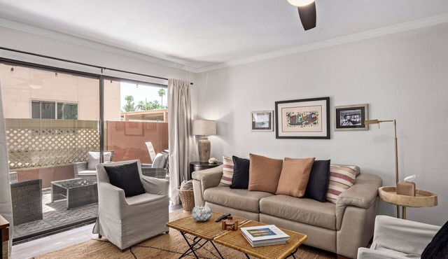 Contemporary Retreat in Old Town
