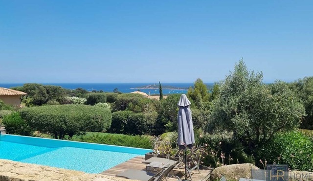 Contemporary villa rental, beautiful sea view, 4bedroom near Pinarello beaches