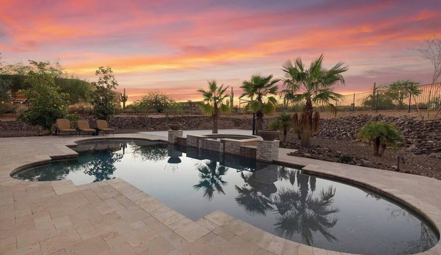 Copper Sky Retreat - Lux villa & pool