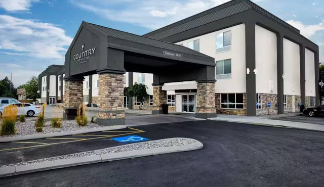Country Inn & Suites by Radisson, Idaho Falls at the Mall