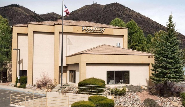 Country Inn & Suites by Radisson - Flagstaff East Route 66