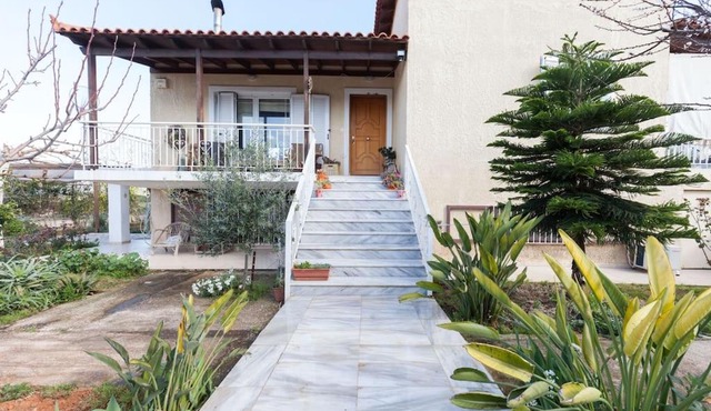 Country Rooms near Athens - Airport