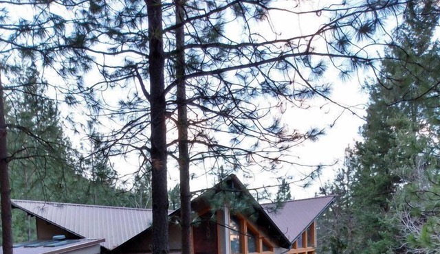 COUNTY LINE MOUNTAIN LODGE