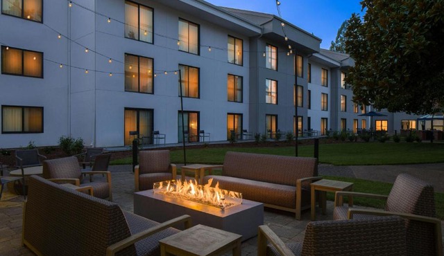Courtyard by Marriott Portland Beaverton