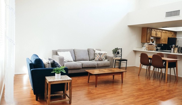 Cozy 1bd, 2nd floor condo near Catalina Foothills