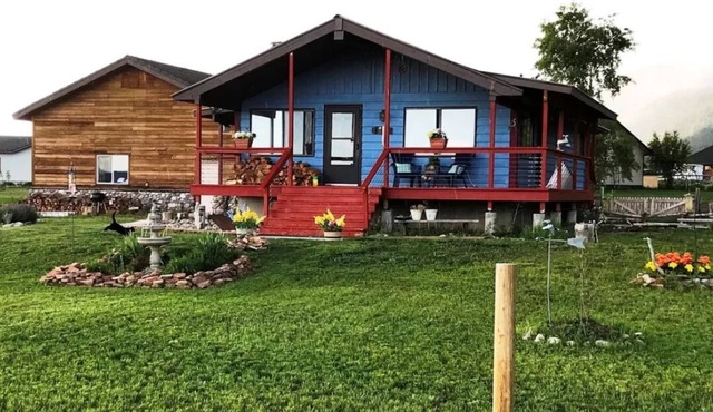 Cozy 5-bdrm home in Star Valley
