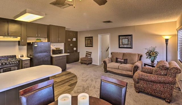 Cozy Couples Casita 2 Miles to Colorado River!