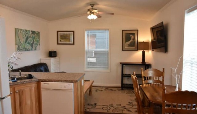 Cozy Home by Yellowstone River Confluence.