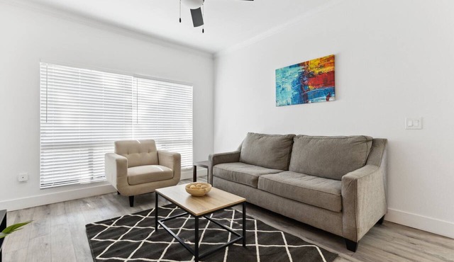 CozySuites Chandler 2BR with 2 pools + Jacuzzi! 12