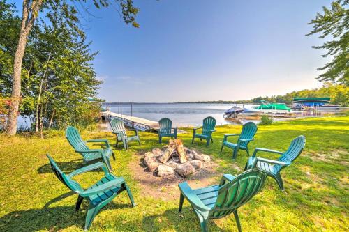 Crivitz Lakefront Escape w/Boat Dock & Slip!