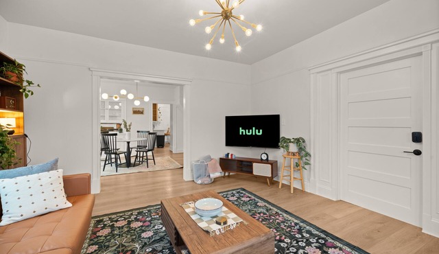 Cute, Cozy, and Curated South Hill Gem - 4 min to Manito Park
