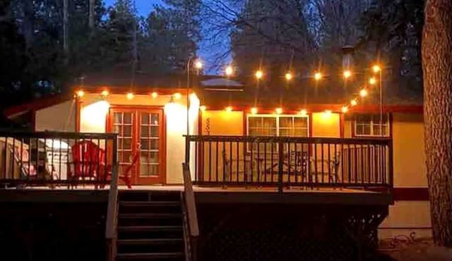Cute Quiet Cottage in the San Bernardino Mountains for a Peaceful Family Retreat in Green Valley Lake, California