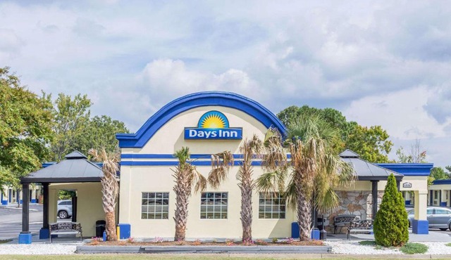 Days Inn by Wyndham Virginia Beach Town Center